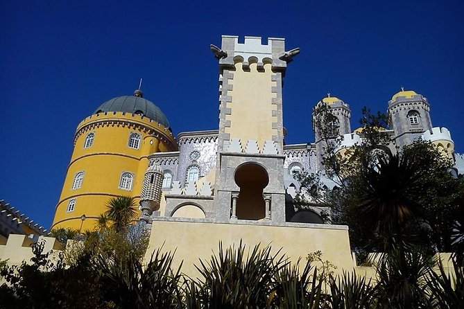 Private Shore Excursion: Lisbon and Sintra Highlights - Your Guide Changes the Day, Diogo Pile as a Prime Example
