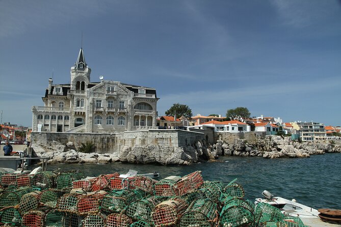 Private Sightseeing Tour - Belém, Cascais, Sintra & Cabo da Roca - Palácio e Parque Biester (outside): 19th-century romantic elegance