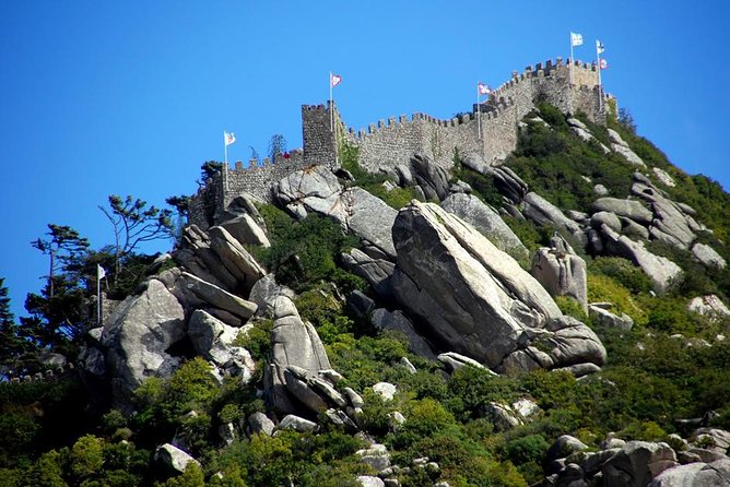 Private Sintra, Pena Palace, Cabo da Roca and Cascais Full Day - Quinta da Regaleira and the Initiation Well area