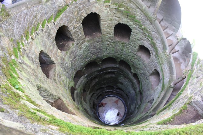 Private Sintra Tour from Lisbon with Professional Guide - Colares wine tasting: a local pause with real flavor