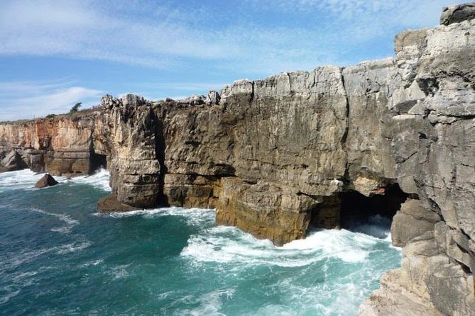 Private Tour 1 to 8 people: Pena National Palace- Sintra-Cabo da Roca-Cascais - Cabo da Roca Cliffs: A Short Stop With Big “End of the World” Energy
