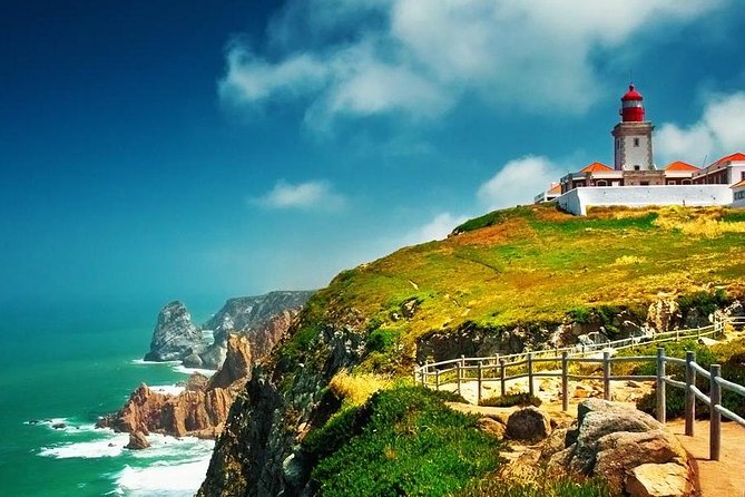 Private Tour: Estoril and Cascais Day Trip from Lisbon - Vehicle Choice and Comfort on a 7-Hour Coast Loop