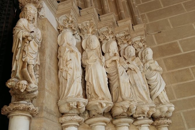 Private Tour Évora - Wine Tasting - Beautiful Medieval Village of Monsaraz - A possible Alqueva pause and an Évora pastry stop
