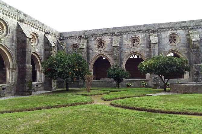 Private Tour Évora - Wine Tasting - Beautiful Medieval Village of Monsaraz - What “private” changes on this route