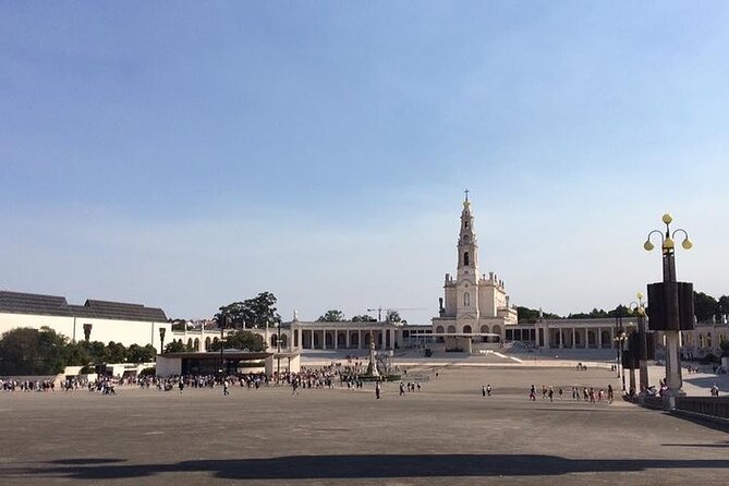 Private tour Fátima - half day - Stop 3: Casa de Lucia, a different perspective on the same story