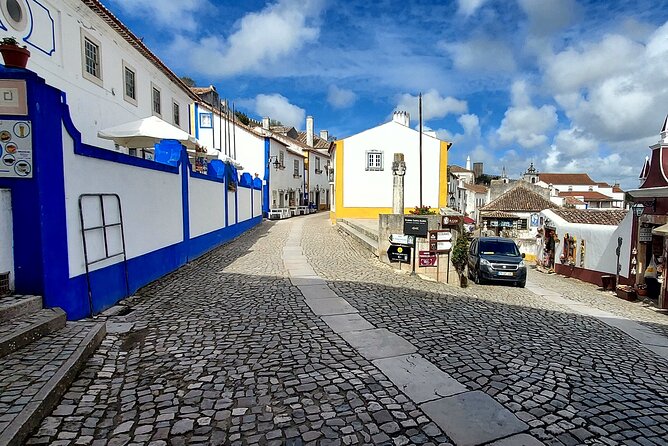 Private Tour in Óbidos, Mafra and The Silver Coast - A private day from Cascais to Óbidos, Mafra, and the Silver Coast