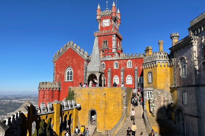 Private Tour in Sintra - Azenhas do Mar finale: pool or sea, plus a much-needed reset