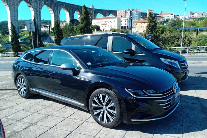 Private Tour Lisbon-Port / Porto-Lisboa with 4 Parages - Óbidos Inside the Walls: Castle Views and Chocolate Ginjinha