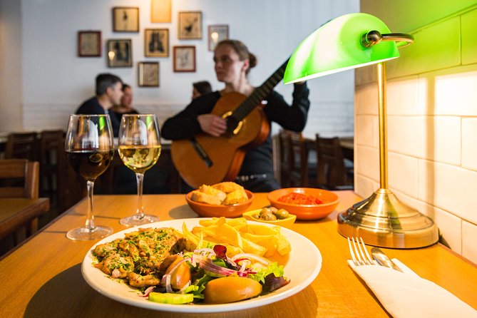Private Tour: Lisbon Sunset Walking Tour with Fado Show and Dinner - Starting at Hotel Mundial and easing into Lisbon’s evening rhythm