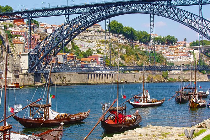 Private tour of Portugal 5 days from Lisbon - Price and value: what you pay for, and what you still need to cover