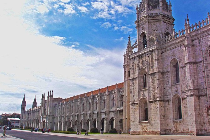 Private tour Portugal 14 days from Lisbon - Lisbon to Cape Saint Vincent: a private route with many “Portugal faces”