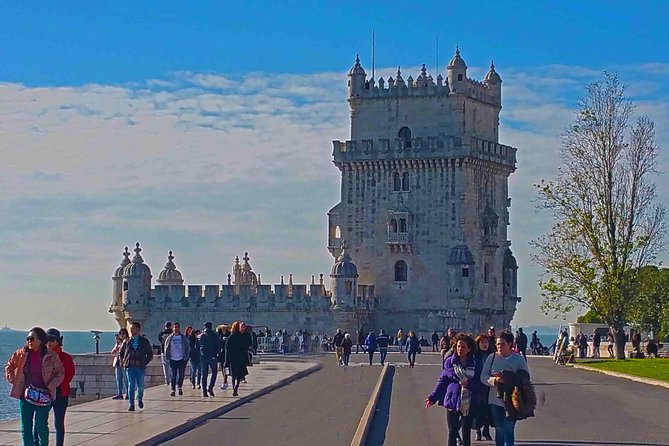 Private tour Portugal 14 days from Lisbon - Nazare: towering waves and dramatic coastal views