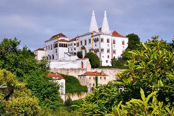 Private tour Portugal 6 days from Lisbon - Lisbon Day 1: Oceanarium area, downtown views, Cristo Rei, then Belém pastries