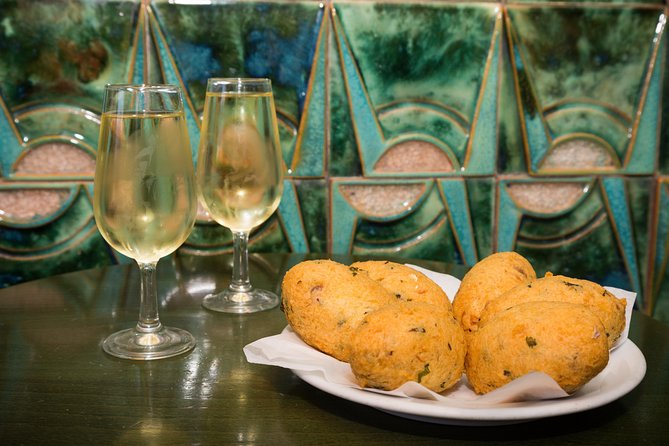 Private Tour: Portuguese Food and Wine Tour - Wine and drink flow: more than one glass, less than a mess