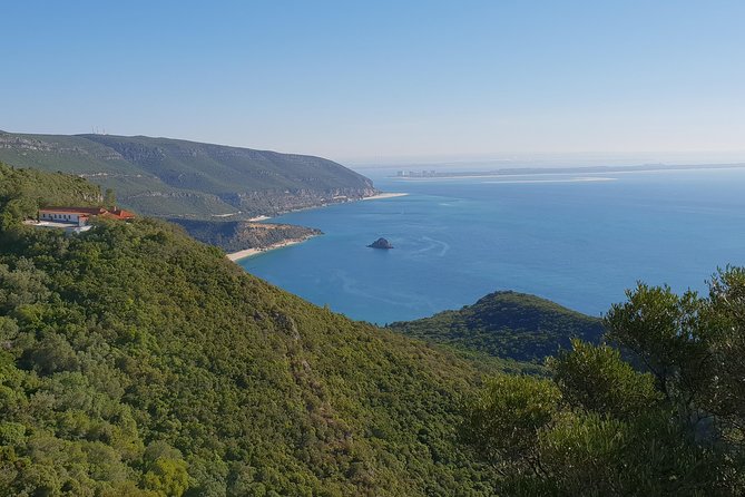 Private Tour Sesimbra Blue Coast - Stop 2: Praia da Lagoa de Albufeira, a Natural Lagoon Break