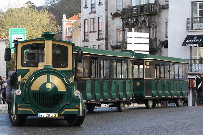 Private Tour Sintra and Cascais Full Day - Quinta da Regaleira: tunnels, symbolism, and the Harry Potter link