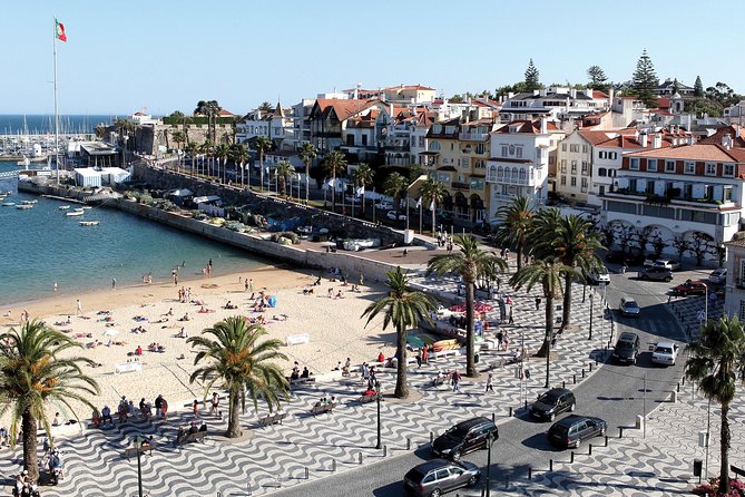 Private Tour - Sintra and Cascais(Luxury) - Guincho Beach Lunch Time: Ocean Views and Fresh Fish