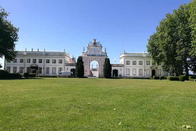 Private Tour Sintra, Cabo Da Roca E Cascais - Guide quality, pacing, Wi-Fi, and comfort you can plan for