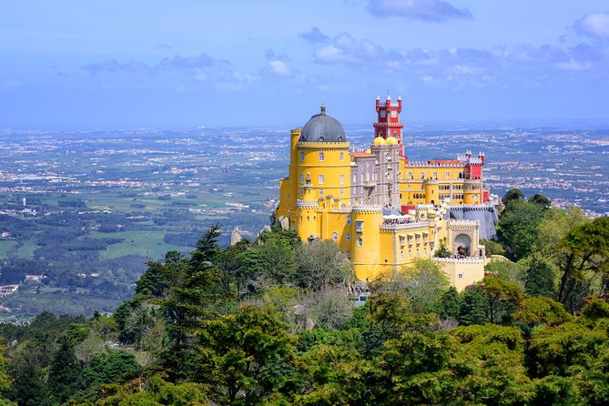 Private Tour Sintra, Cabo da Roca e Cascais - Half Day - Moorish Castle in Sintra, where layers of power show up fast