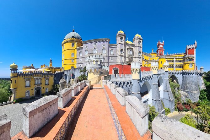 Private Tour Sintra Mountains and Coast Line - Stop 3: Castelo dos Mouros for that ridgeline feeling