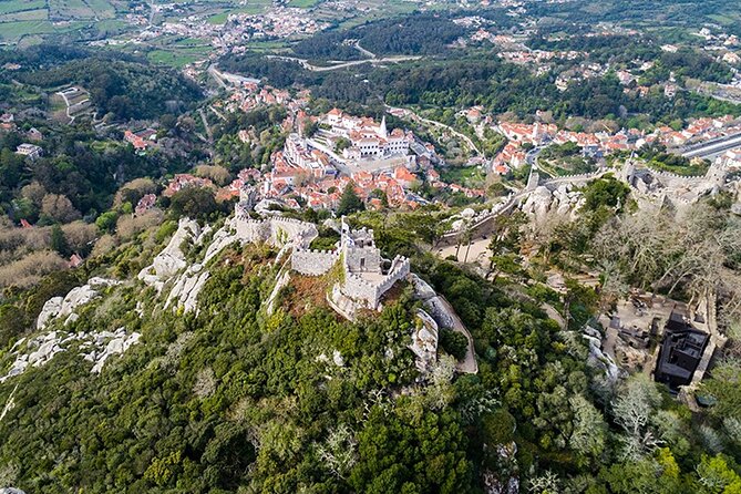 Private Tour Sintra Palaces and Scenic Landscapes - Private guide energy, what you gain in real life