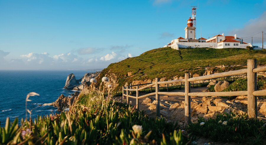 Private Tour : Sintra, Pena palace, Cabo da roca, Cascais - Cascais: coast-town strolling with 1.5 hours to find your rhythm