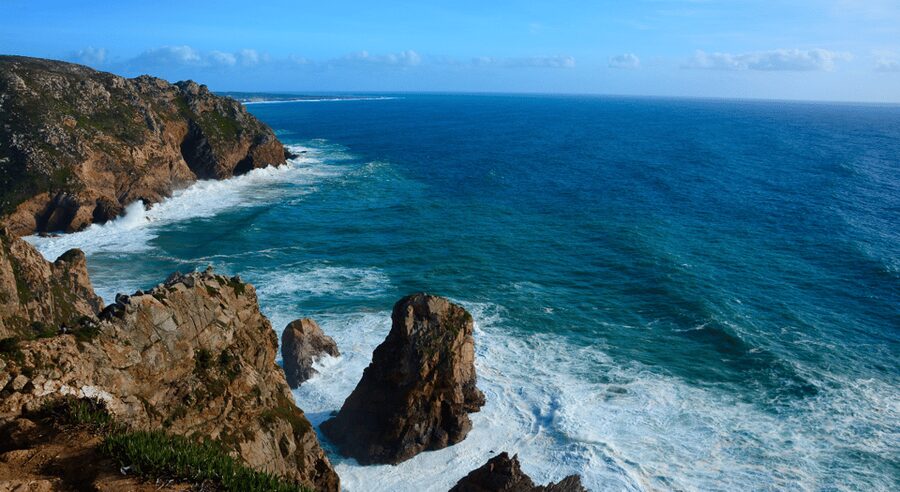 Private Tour : Sintra, Pena palace, Cabo da roca, Cascais - What to pack and how to avoid common day-trip stress