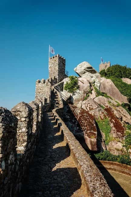 Private Tour: Sintra, Pena Palace, Regaleira, Cabo de Roca - How the day works, from Lisbon pickup to coast return