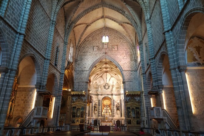 Private Tour to Évora with Wine tasting - Key highlights at a glance