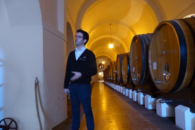 Private Tour to Evora with wine tasting at the Cartuxa Winery - Praca do Giraldo: A Square You Feel in Your Bones