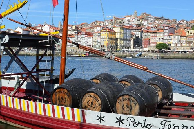 Private Tour to History of Porto & Porto Calem Cellars & Wine Tasting - Cais da Ribeira meets Praça da Ribeira: photo angles, the Cube Square vibe, and footwork