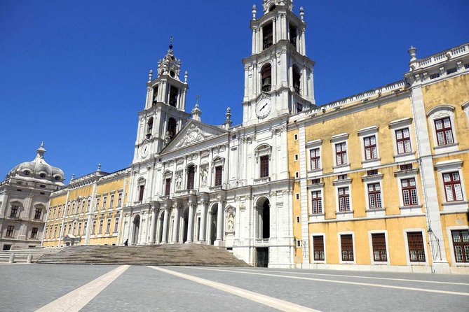 Private Tour to Queluz and Mafra palaces and Ericeira surf Coast - Getting out of Lisbon the easy way, with a real local guide