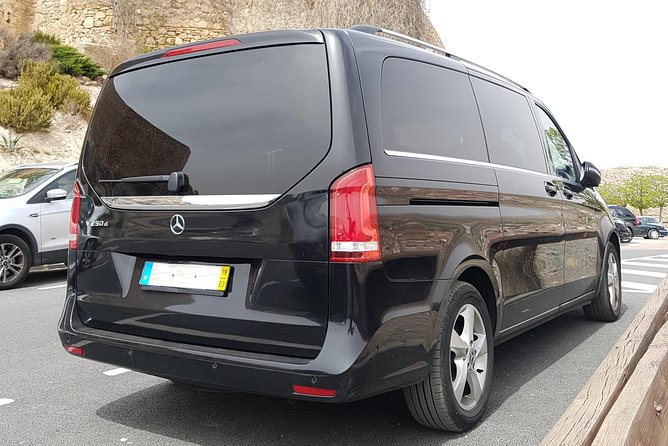 Private transfer from Lisbon to Madrid - English-speaking driver service, and why punctuality matters