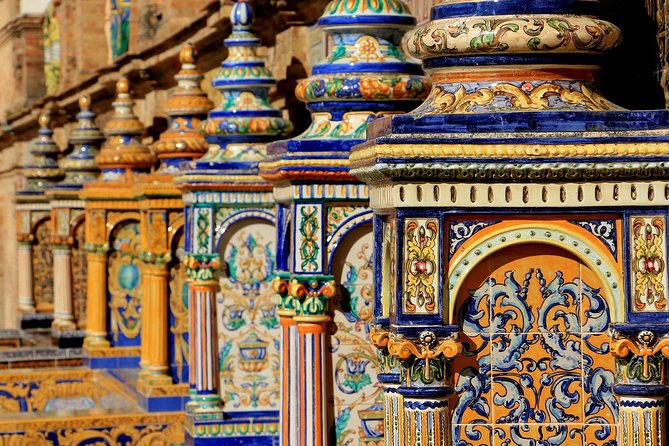 Private Transfer from Lisbon to Seville with 2 hours for sightseeing - Price and value: what $426.56 per person is buying