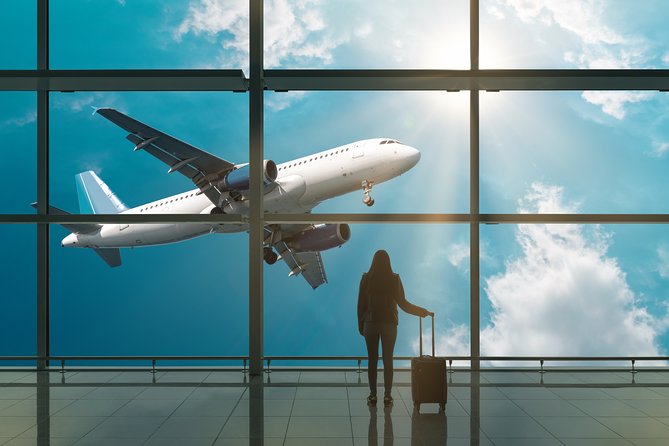 Private Transfer to/from Lisbon Airport, Train Station or Port - Pickup and meet-and-greet style timing that matters