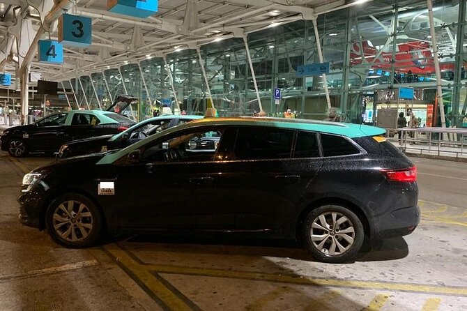 Private Transport from the Airport to the Center of Lisbon - Which Travelers Should Book This Transfer