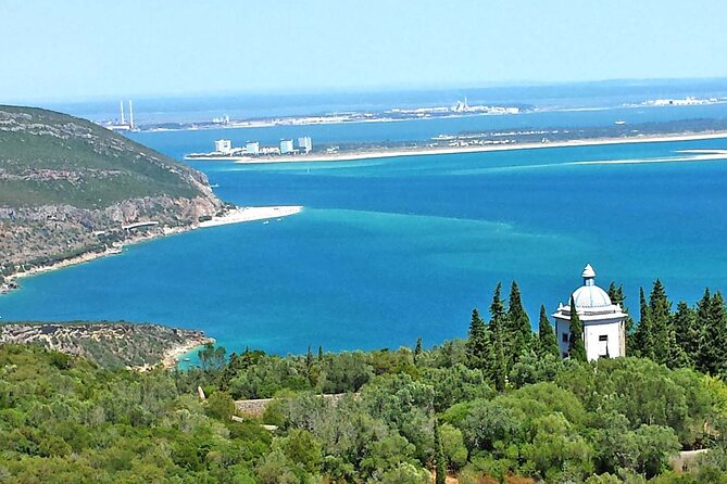 Private Trip to Arrábida Natural Park, Palmela Castle and Setúbal - Palmela Castle: Manueline style and the kind of views that reward short stops