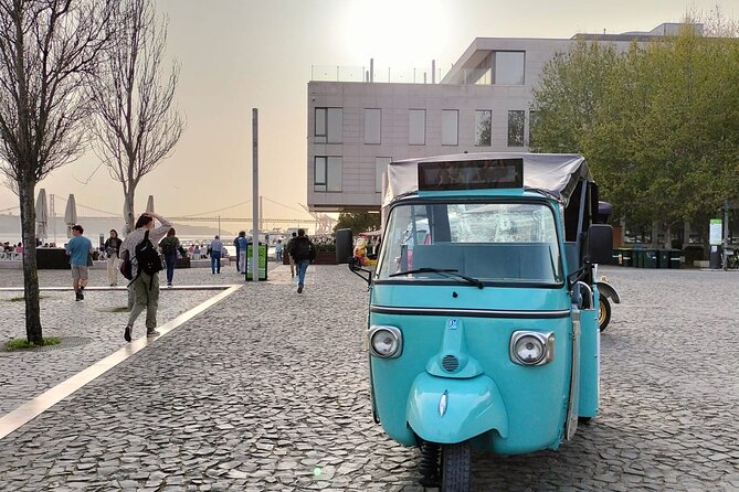 Private Tuk Tuk Tour 1h30 to Lisbon - Why This Private Tuk Tuk Loop Works in 90 Minutes