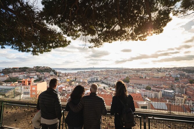Private Tuktuk Tour with Portuguese Tapas and Wine - Key Things You’ll Notice on This Tour