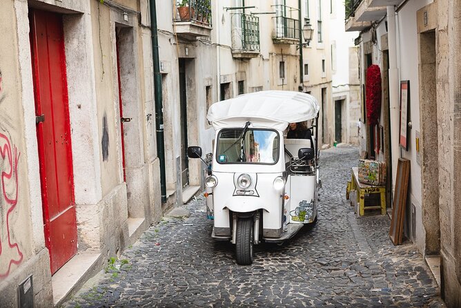 Private Tuktuk Tour with Portuguese Tapas and Wine - Alfama With Time to Get Oriented