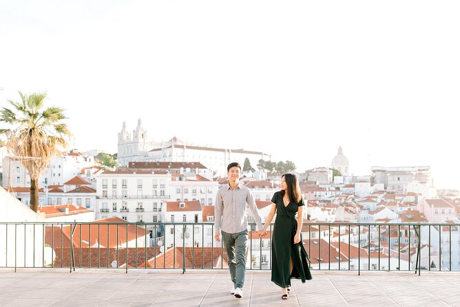 Private Vacation Photography Session with Local Photographer in Lisbon - Price and what your $325 per group actually covers
