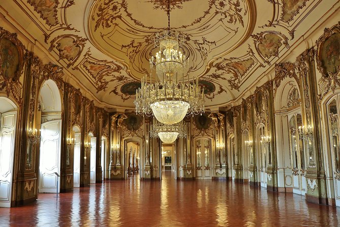 Queluz and Ajuda Palaces Private Tour, Lisbon´s forgotten history. - Queluz Gardens and the Canal dos Azulejos Tile Masterpiece