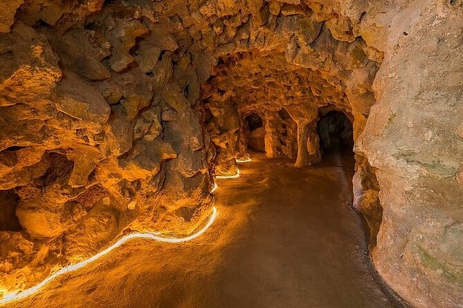Quinta da Regaleira Skip the Line Tickets with Host - Meeting point, tickets, and the security line reality check