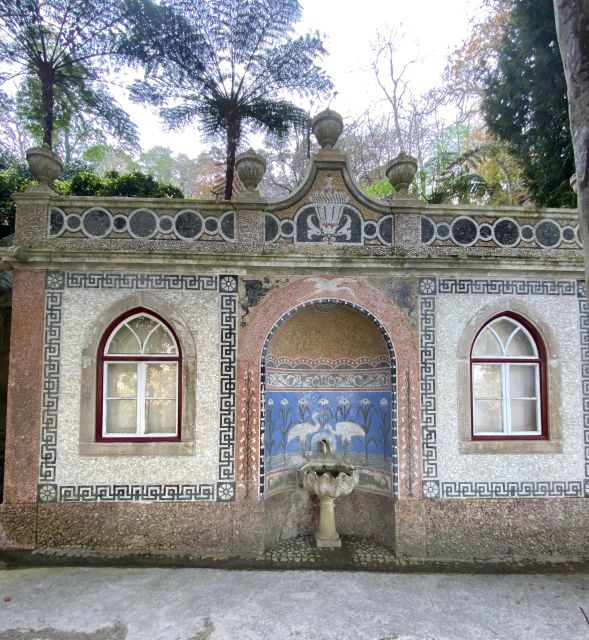 Quinta da Regaleira Skip-the-Ticket-Line Entry & Audioguide - What You’ll See When You Walk In: Palace and Garden Set Pieces