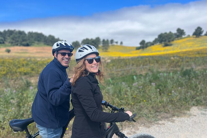 Relaxed E-bike in the backroads of Cascais and Sintra - Bosch-powered riding, and what “relaxed” really means on hills