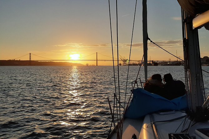 Relaxing Sailboat Cruise along the Tagus - Why This Tagus Sail Beats a Walking-Only Lisbon Day