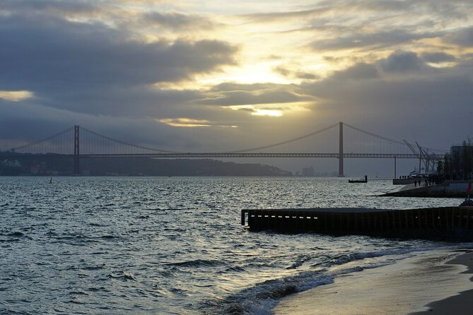 Riverside Ride Audio Adventure Lisbon to Belem - Casa dos Bicos and the Jose Saramago Foundation