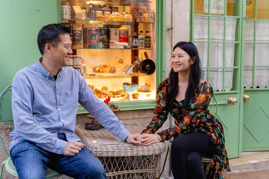 Romantic Photoshoot Experience for Couples in Lisbon - The Alfama photo stop: what makes it a great couple setting
