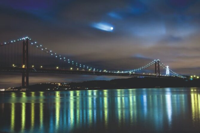 Sail & Dine Sailboat Tour With Sunset - Why a Tagus sunset sail beats a standard city walk