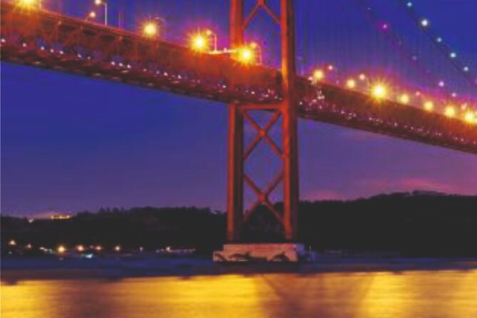 Sail & Dine Sailboat Tour With Sunset - The 25 de Abril Bridge pass, plus a second look for the light